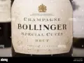 Bouteille de Champagne Bollinger Special Cuvée Brut, un grand cru qui aurait plu à Charles Armand de Belenet.