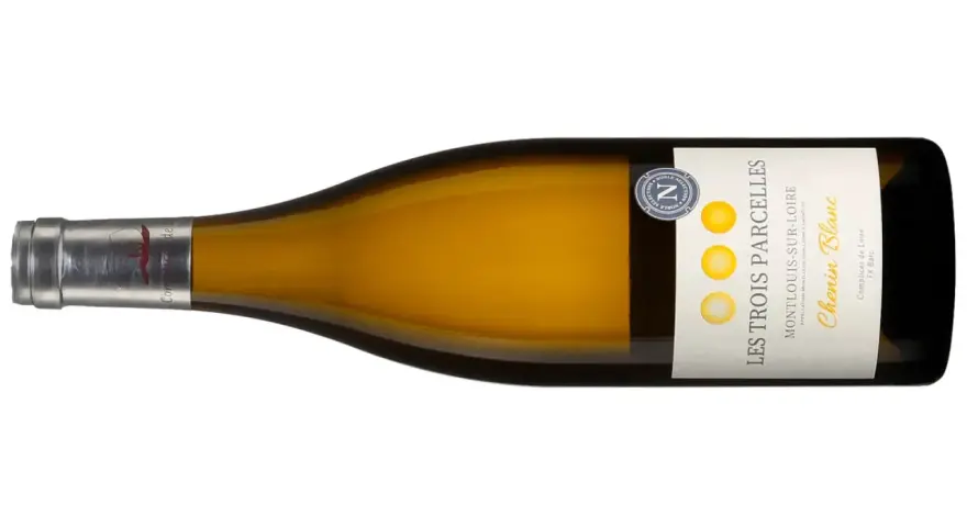 Bouteille de Chenin Blanc "Les Trois Parcelles". Pour savoir si un vin blanc est sec, regardez l'étiquette : "Complices de Loire" suggère un vin sec.