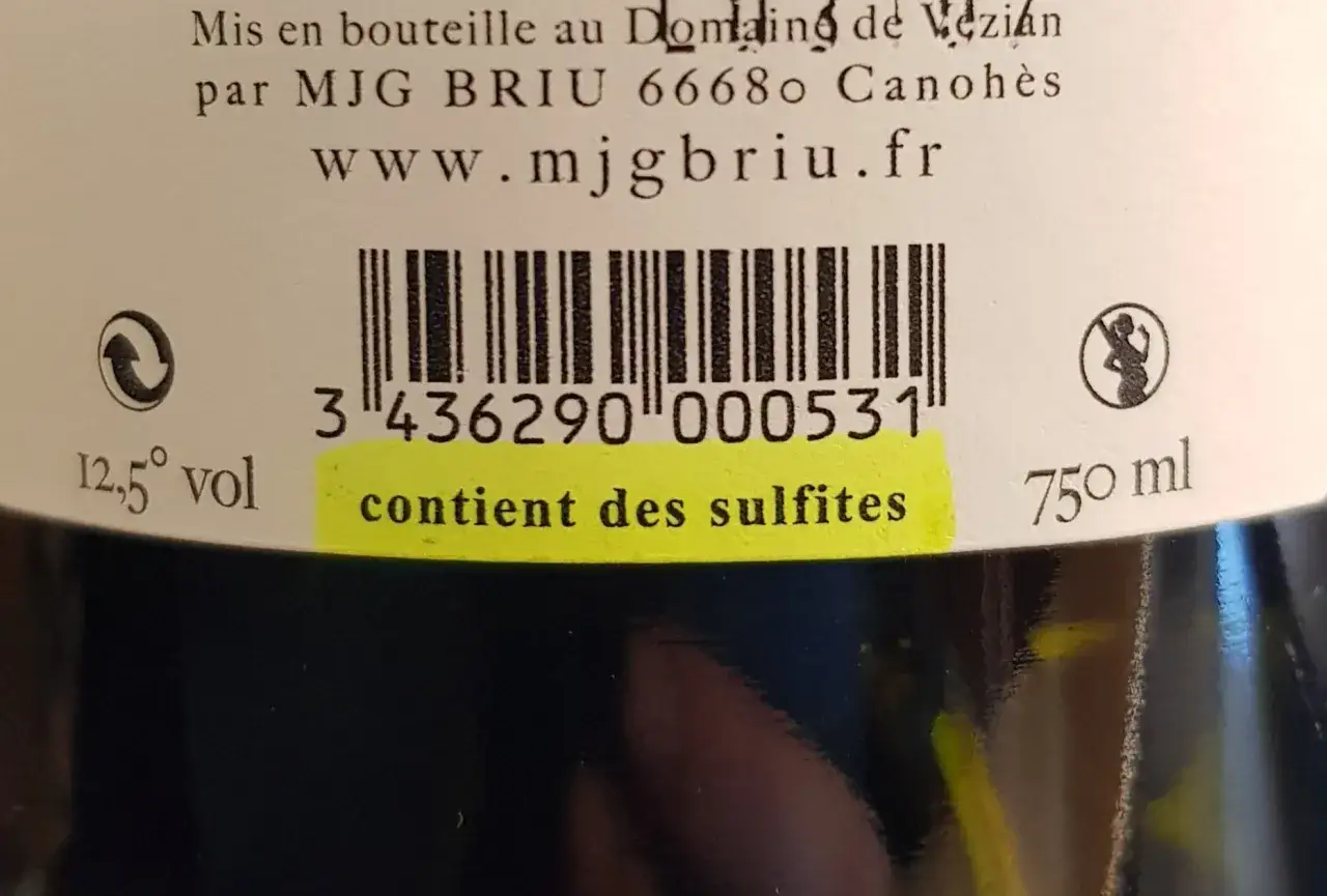 &Eacute;tiquette de vin indiquant 